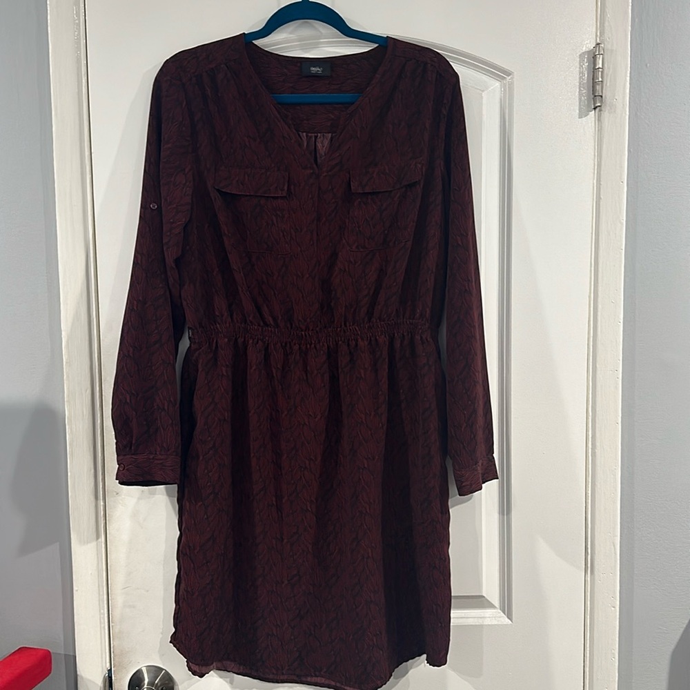 Mission red/Black Dress